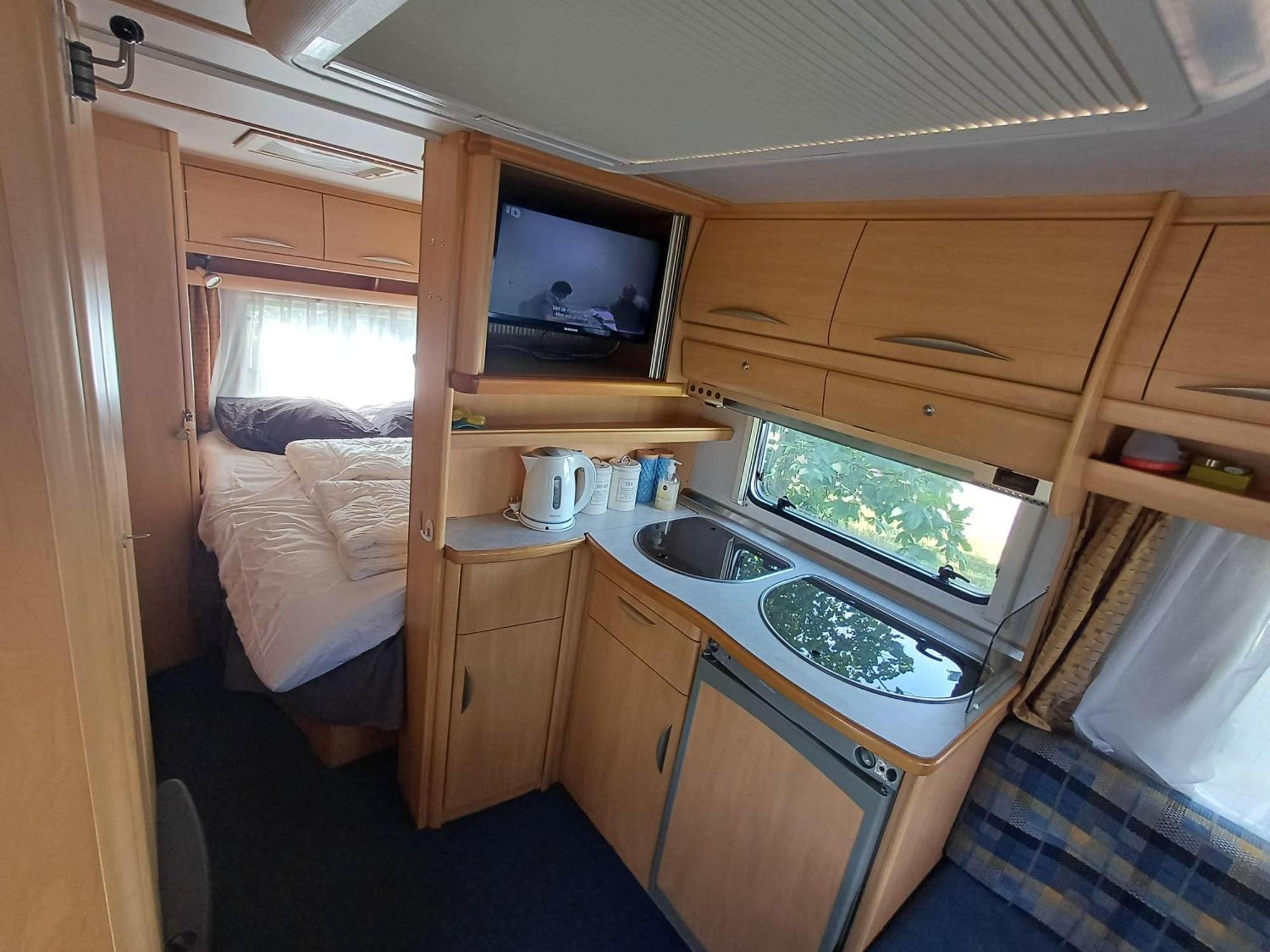 Caravan Petiet Бюрен Экстерьер фото